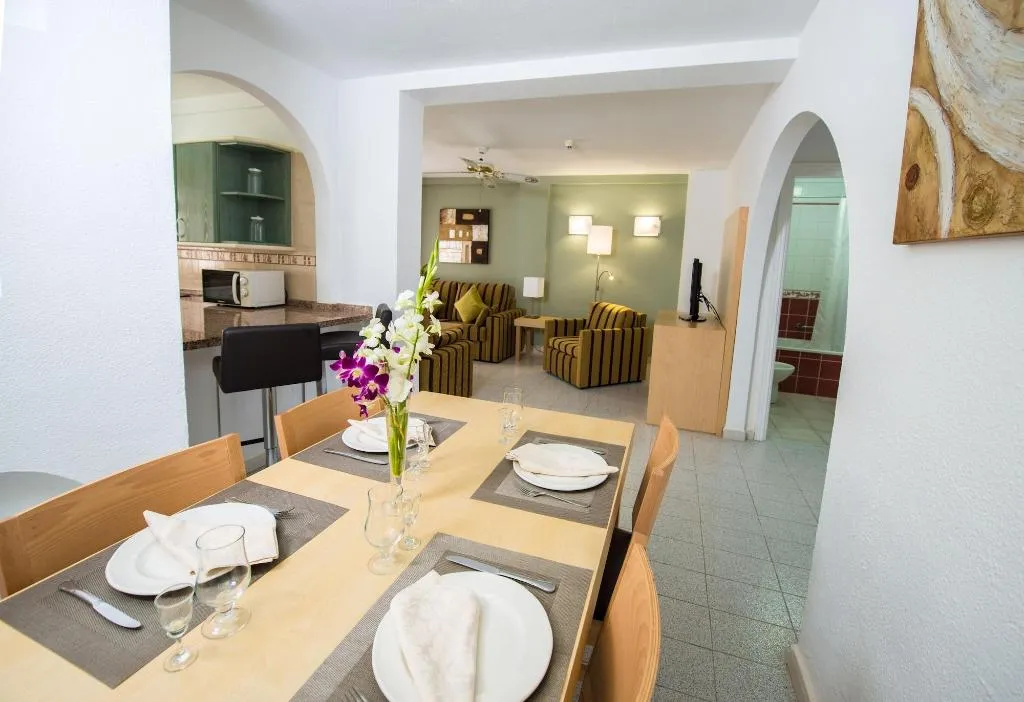 Room, Club El Marques, Tenerife
