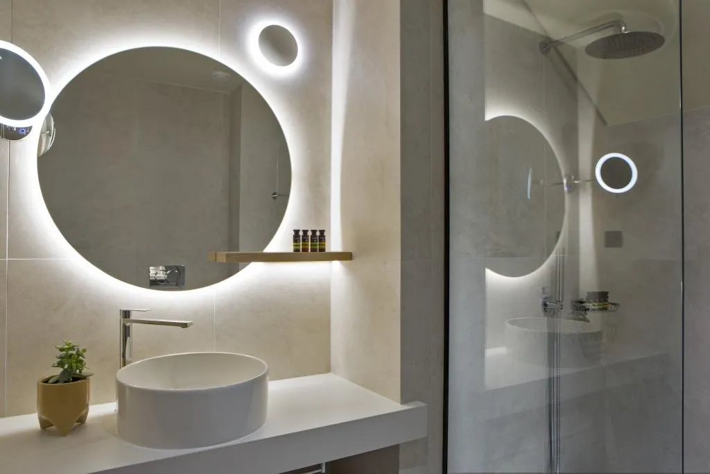 SUITE ONE BEDROOM Room, MERAVIA Leonardo Limited Edition, Halkidiki