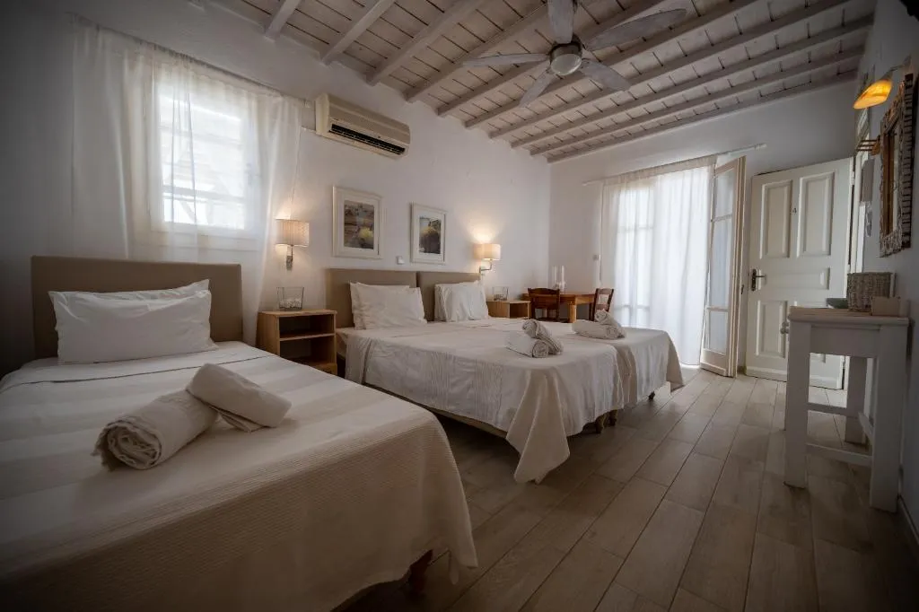 TRIPLE THREE BEDROOMS ONE BATHROOM Room, Mykonos Twins, Mykonos