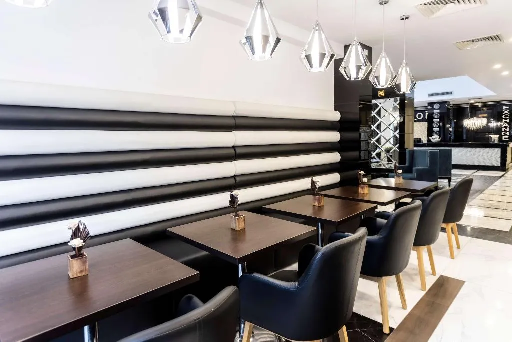 Bar, Prestige Deluxe Hotel Aquapark Club, Varna