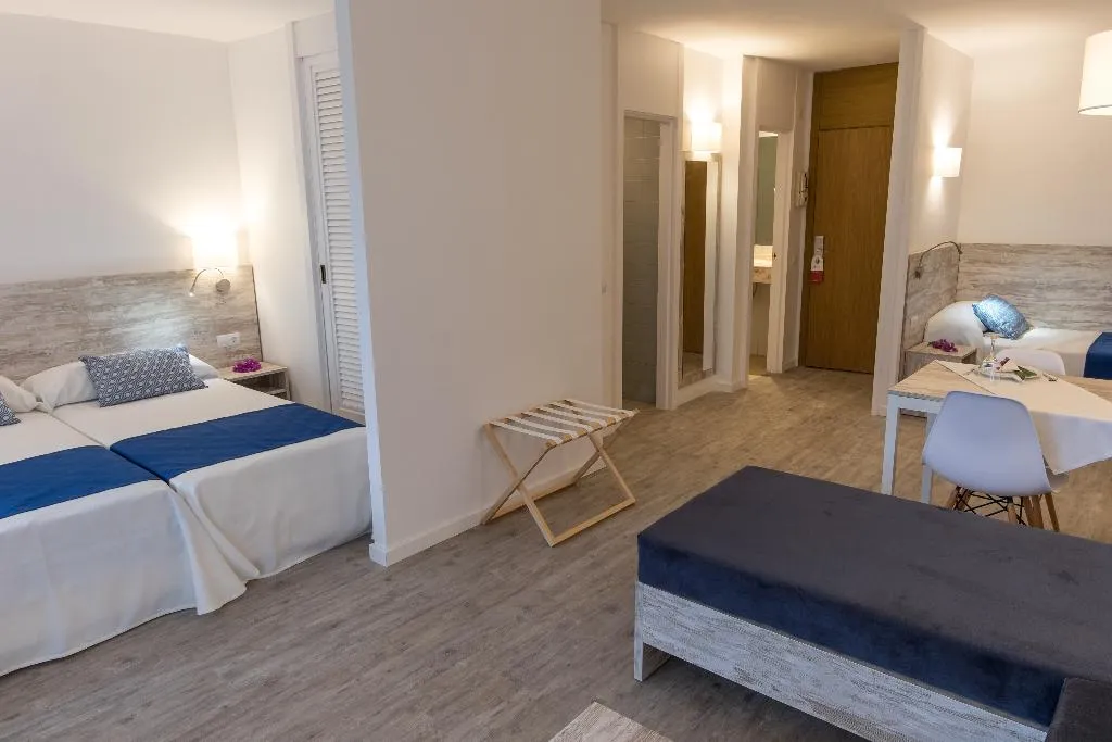 APARTMENT ONE BEDROOM Room, BelleVue Club, Majorca