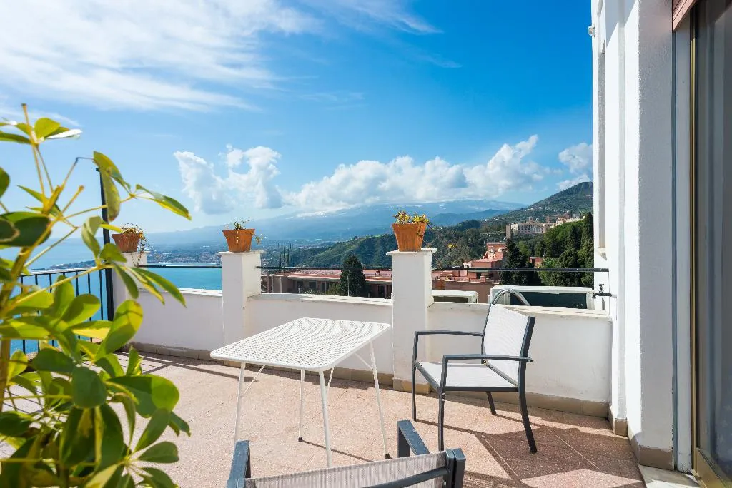 General view, Hotel Elios, Taormina