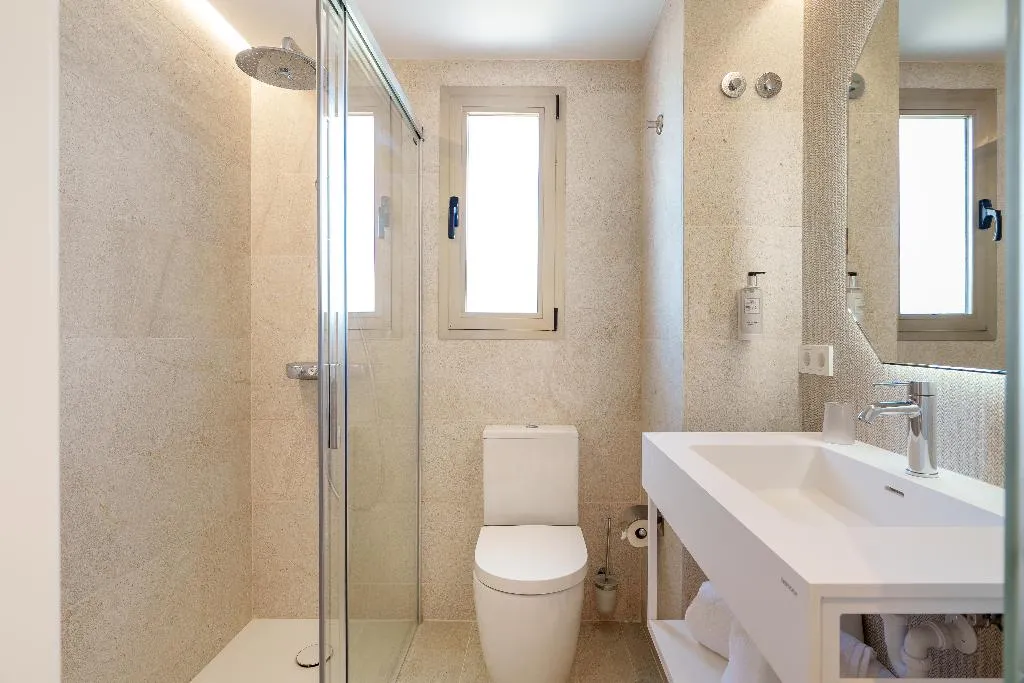SINGLE STANDARD Room, Bellamar, Ibiza