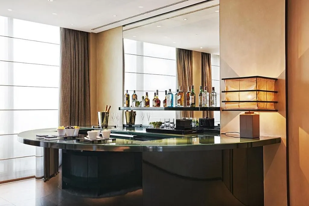 SUITE Presidential Room, Armani Hotel Milano, Milan