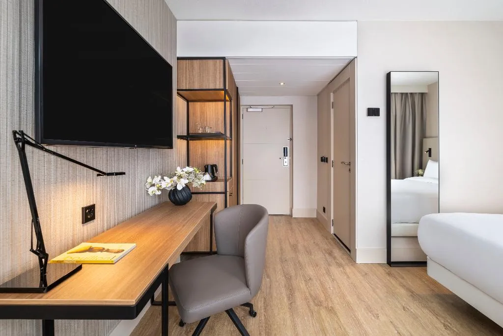 DOUBLE STANDARD Room, NH Amsterdam Leidseplein, Amsterdam