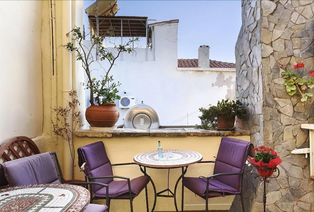Room, Lena Pension, Crete