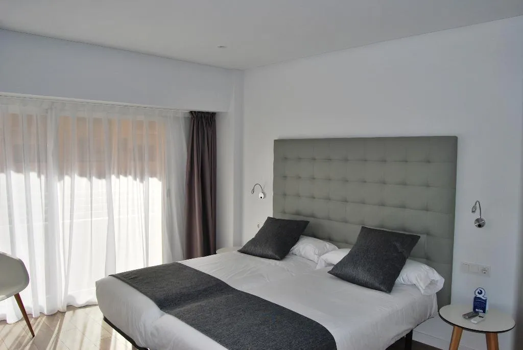 Double or Twin STANDARD Room, Estudiotel Alicante, Costa Blanca