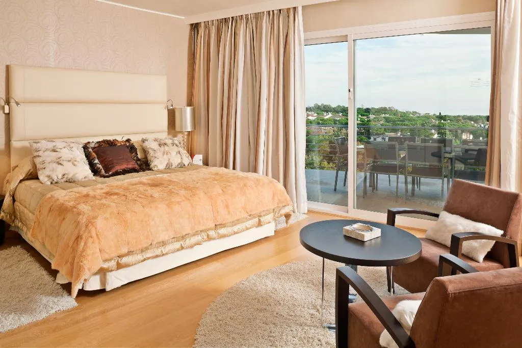 SUITE Presidential Room, Senator Banus, Costa Del Sol