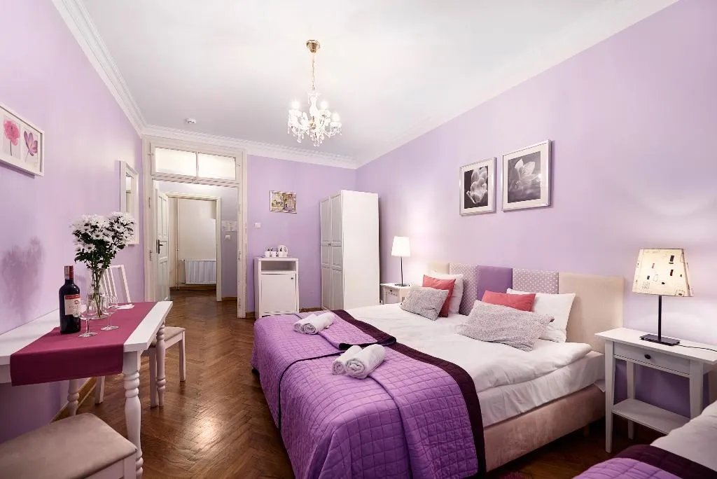 TRIPLE CLASSIC Room, Gołębia 8 Residence, Krakow