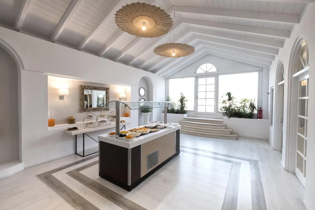 Restaurant, Aulus Chania Resort, Curio Collection by Hilton, Thessaloniki