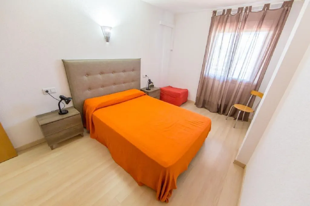 APARTMENT CAPACITY 6 TWO BEDROOMS Room, Port Canigo, Costa Brava