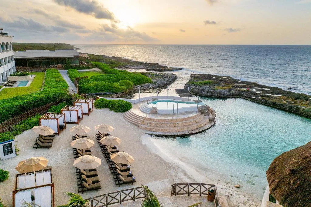 Beach, Hard Rock Hotel Riviera Maya All Inclusive, Cancun Area