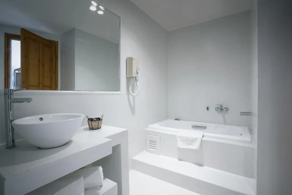 JUNIOR SUITE SEA VIEW Room, Gloria Maris Hotel Suites & Villas, Zante