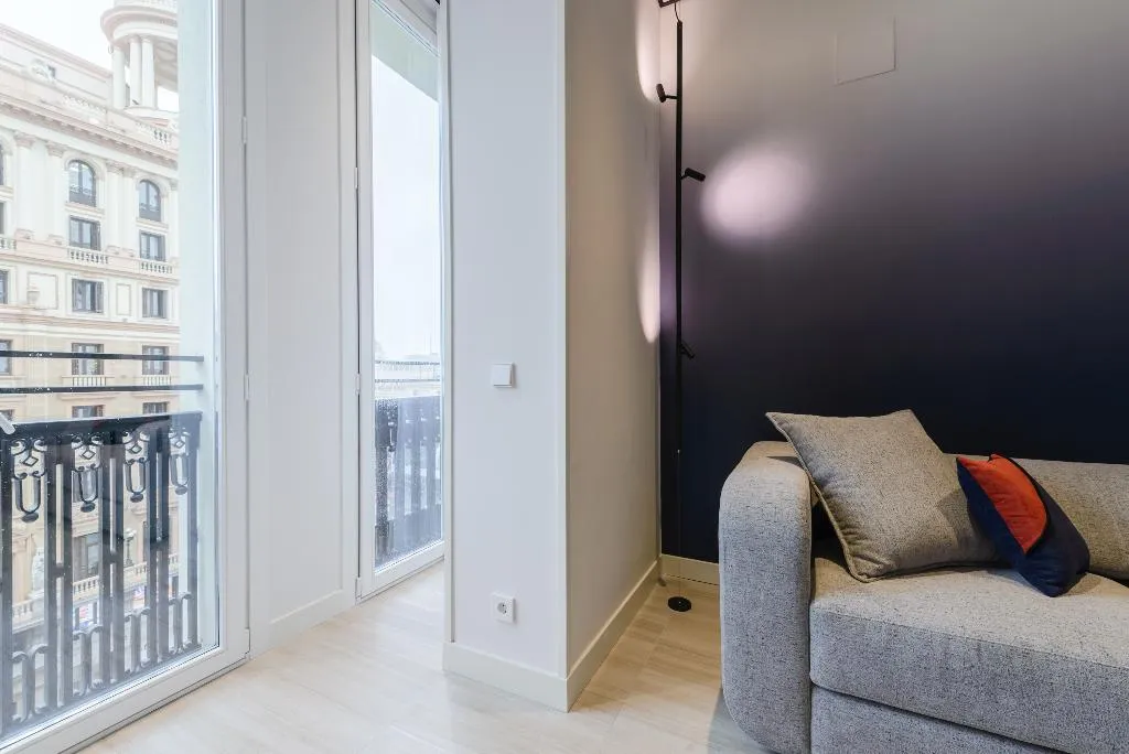 APARTMENT CAPACITY 3 ONE BEDROOM Room, Smartrental Collection Gran Vía Centric, Madrid
