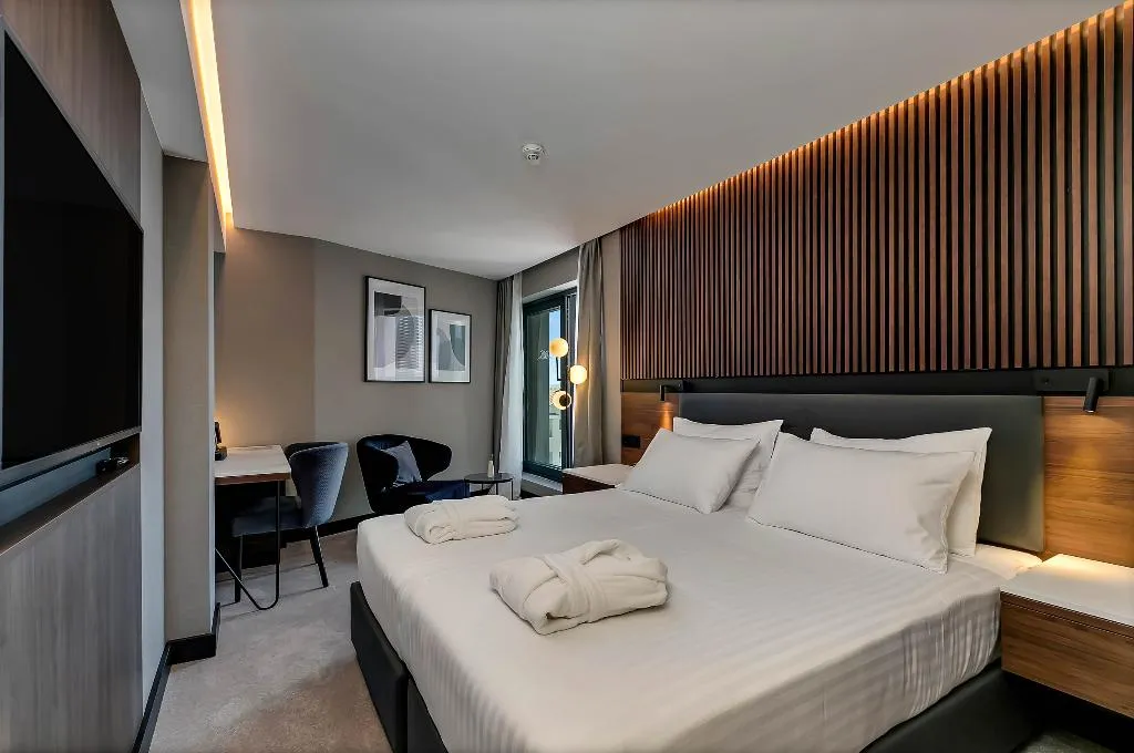 Double or Twin STANDARD Room, Boutique hotel NOEMIA, Split