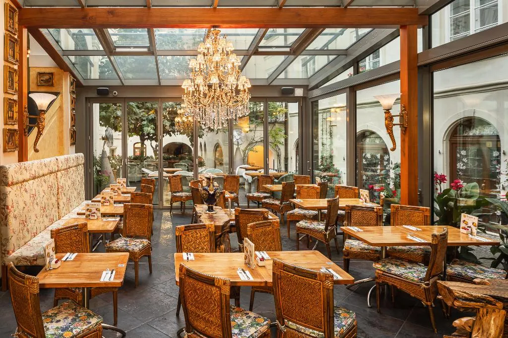 Restaurant, Iron Gate Hotel & Suites Prague by BHG, Prague