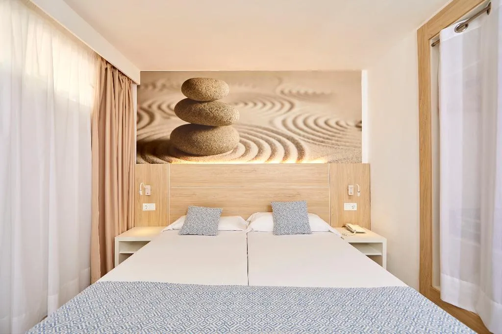 APARTMENT WITH BALCONY Room, Sun Beach, Majorca