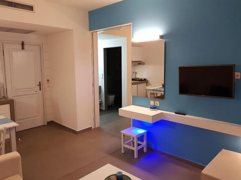 Room, Niriides Hotel, Crete