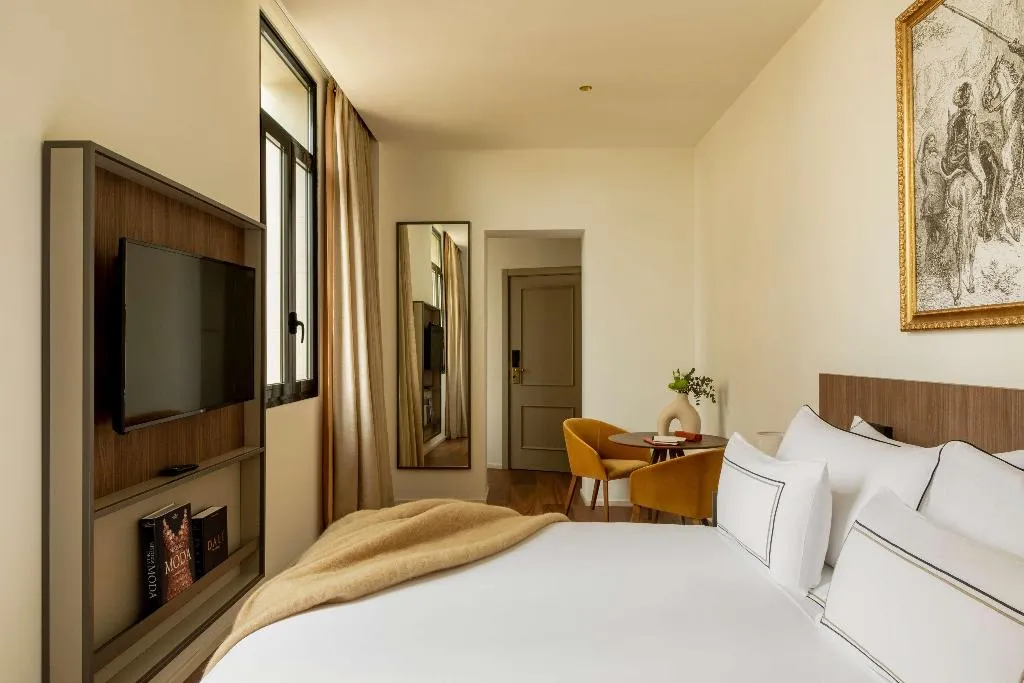 DOUBLE SINGLE USE STANDARD Room, Casa de las Artes, member of Melia Collection, Madrid