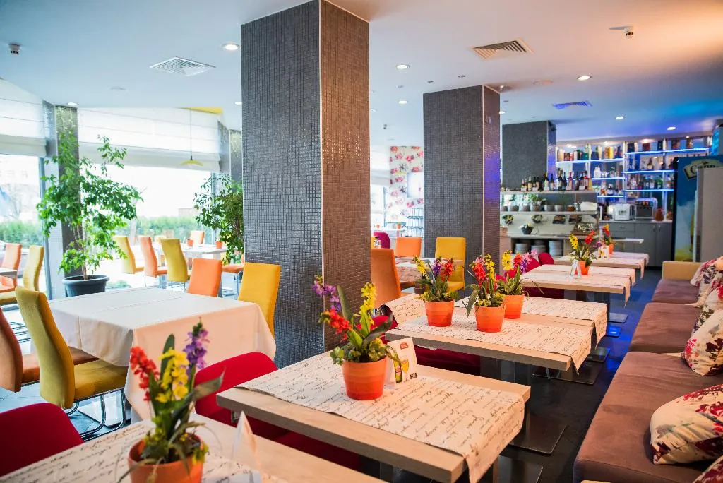 Bar, Aqua Varna, Varna