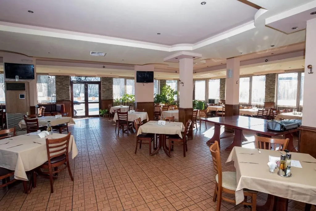Restaurant, Hotel Avenue, Bourgas