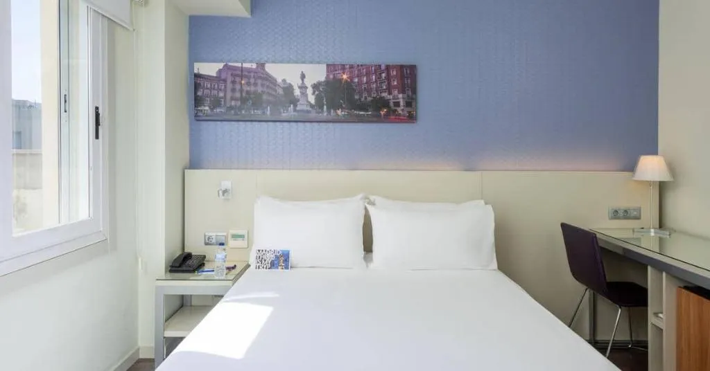 SINGLE STANDARD Room, Libere Madrid Chamberi, Madrid