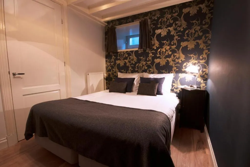 APARTMENT STANDARD Room, Grand Canal Boutique Hotels, Amsterdam