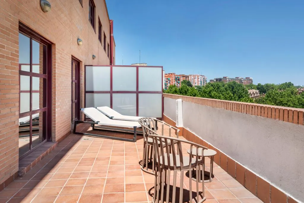 JUNIOR SUITE STANDARD Room, B&B HOTEL Madrid Fuenlabrada, Madrid