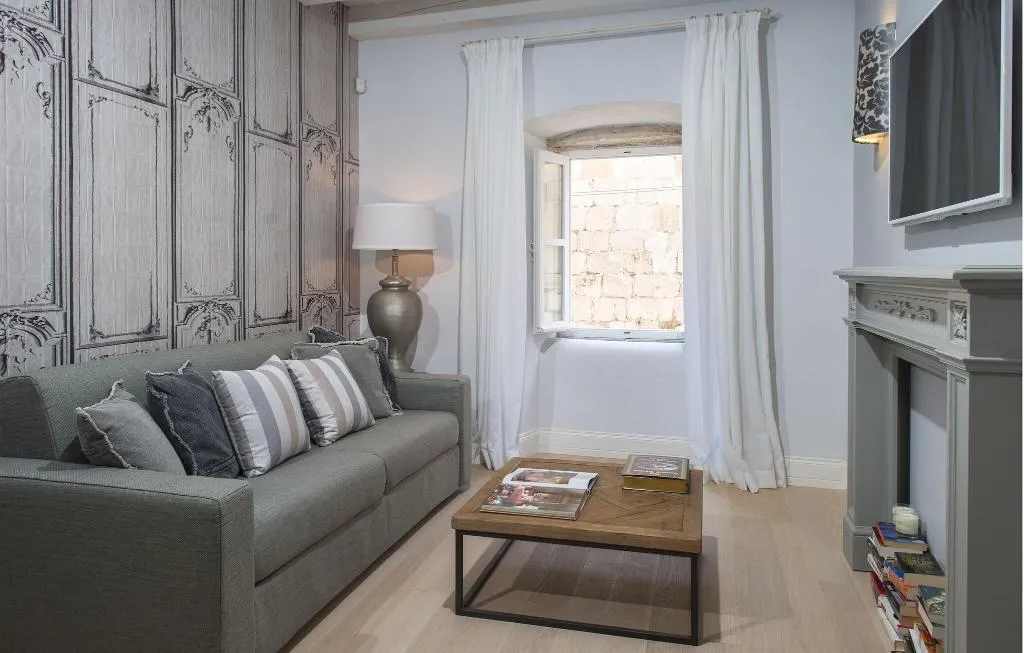APARTMENT DELUXE QUEEN BED Room, St. Joseph'S, Dubrovnik