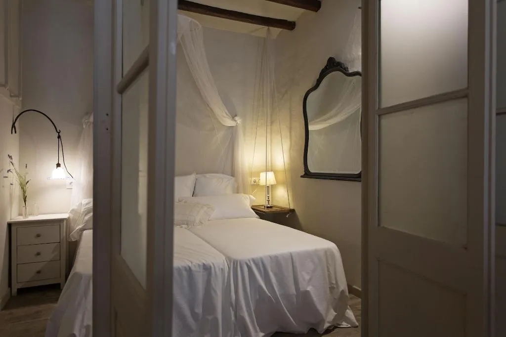 Room, El Jardinet De Sant Esteve, Barcelona