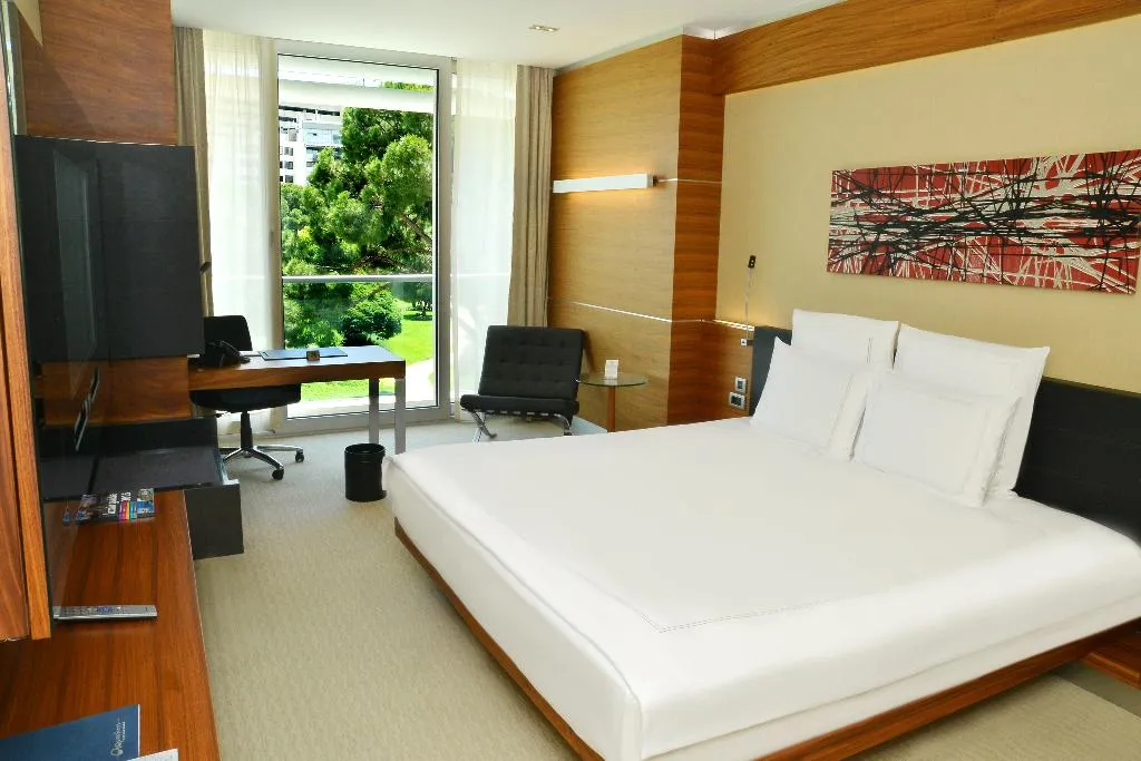 DOUBLE GARDEN VIEW Room, Swissotel Buyuk Efes Izmir, Izmir