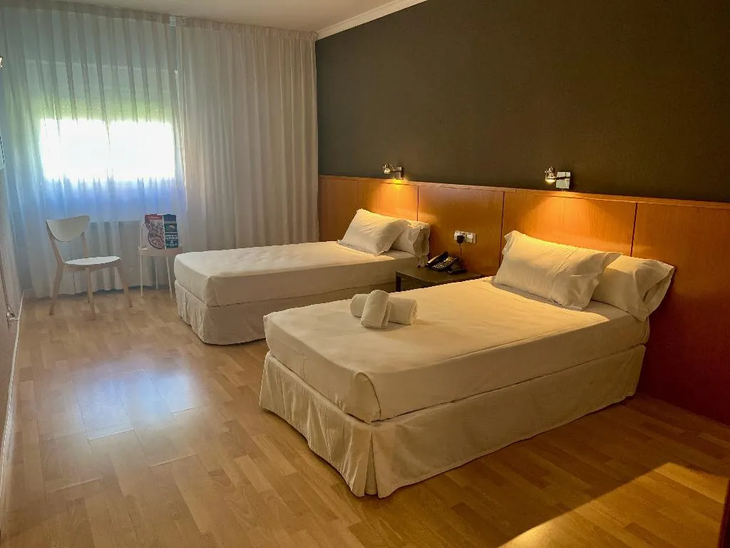DOUBLE TWO BEDS Room, AP Hotel & Parking Madrid Aeropuerto, Madrid