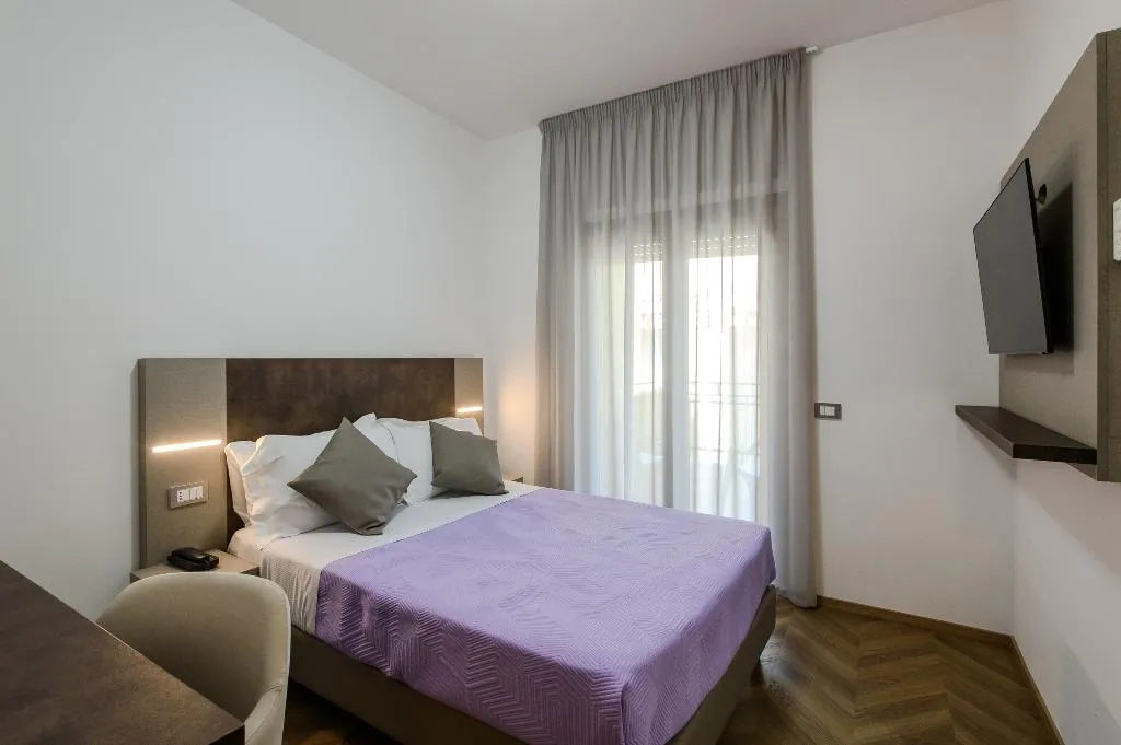 DOUBLE SUPERIOR Room, Hotel Casa Tra Noi, Rome