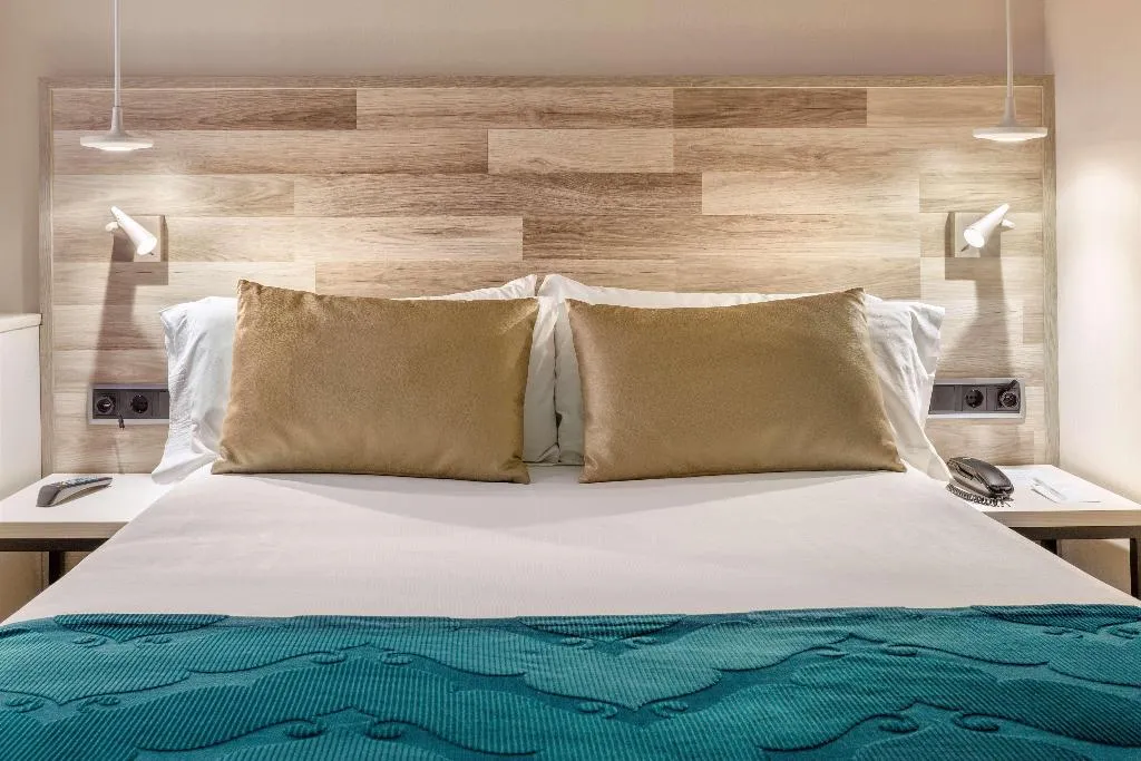 Room, Catalonia Santa Justa, Seville