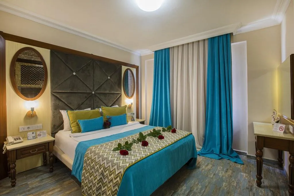 FAMILY ROOM DELUXE Room, Club Big Blue Suite Hotel, Antalya