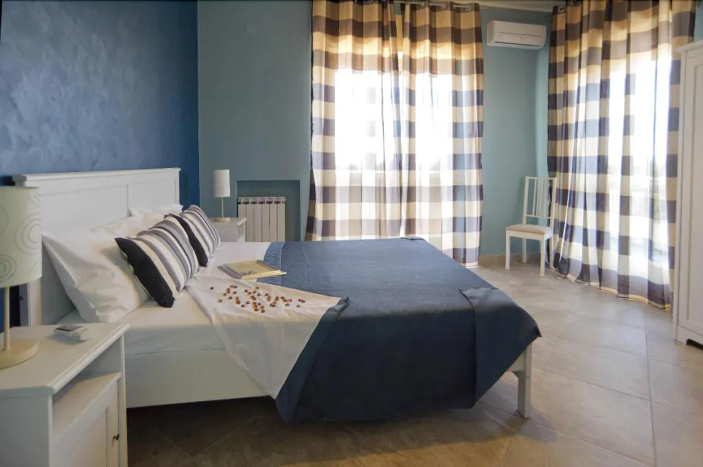 Room, B&B Colletemenite, Catania