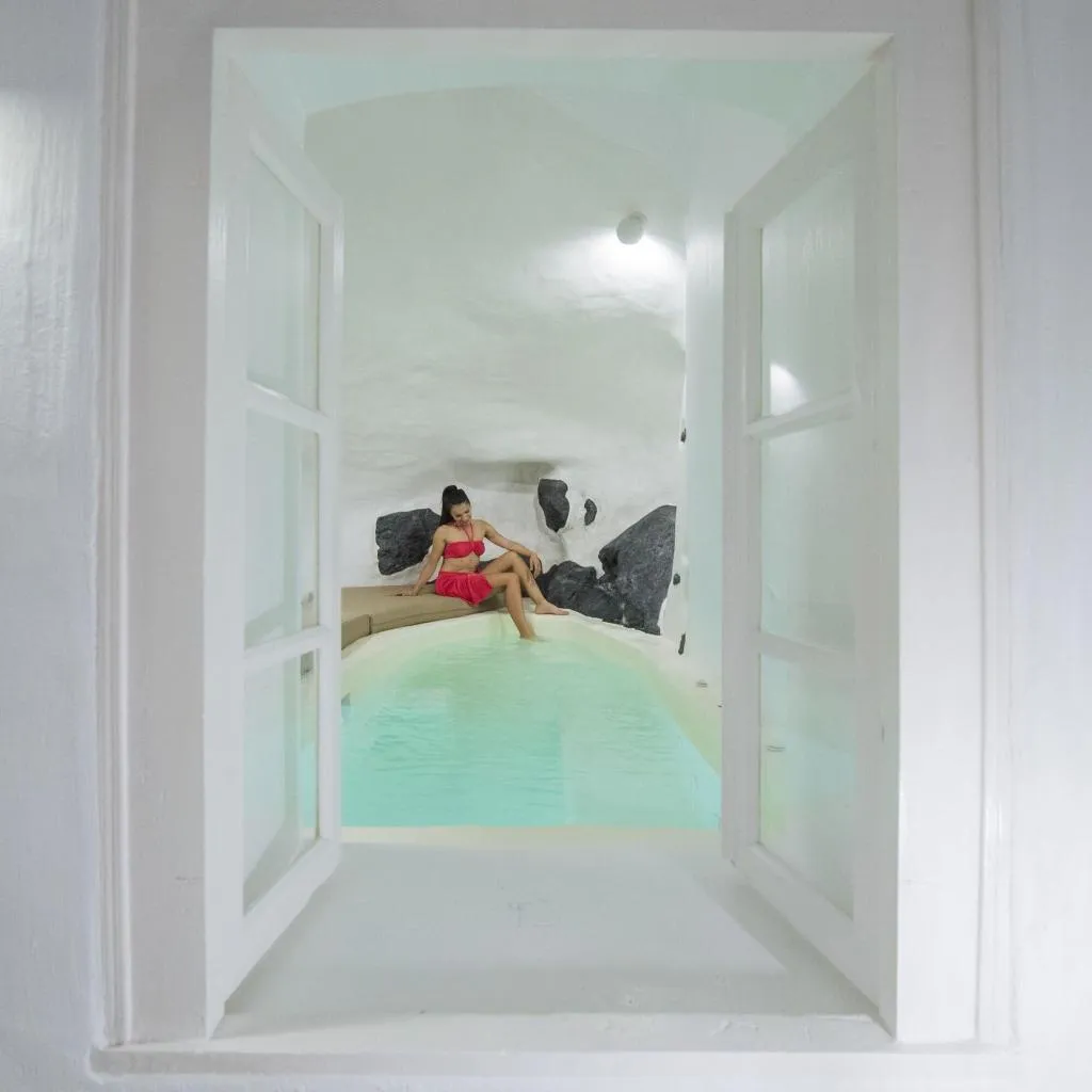 Room, Nano Suites, Santorini