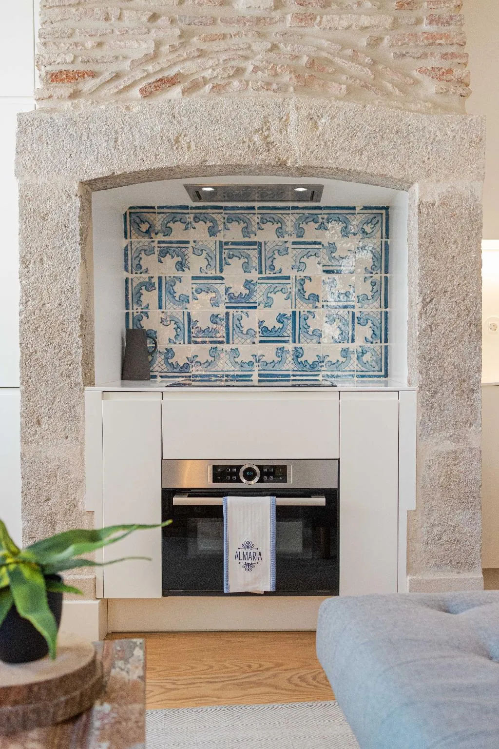 APARTMENT DELUXE ONE BEDROOM Room, Almaria - Edificio Officina Real, Lisbon