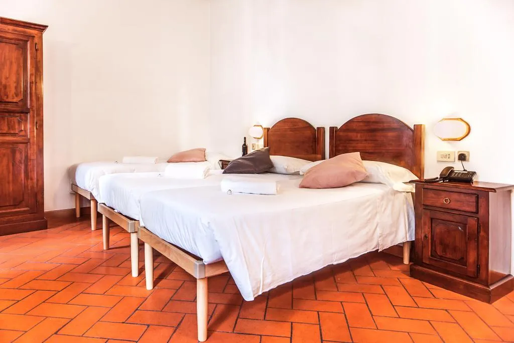 TRIPLE STANDARD Room, Costantini, Florence