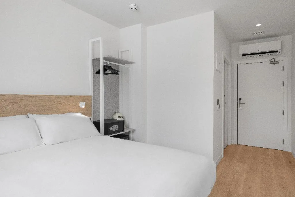DOUBLE STANDARD Room, B&B Hotel Benidorm Finestrat, Costa Blanca