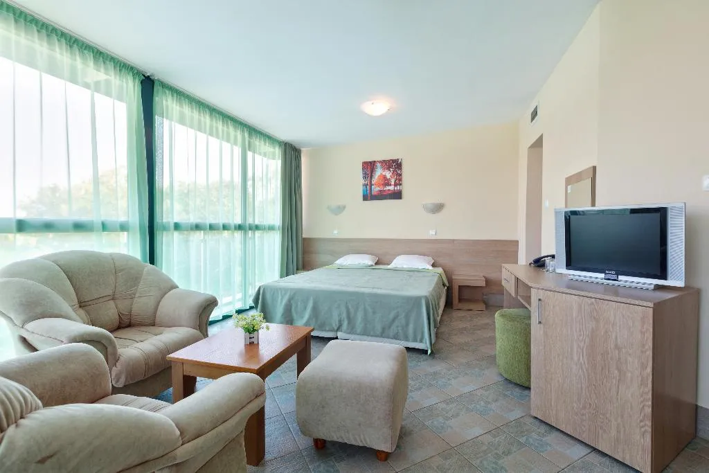 FAMILY ROOM STANDARD Room, Hotel L&B Sunny Beach, Bourgas