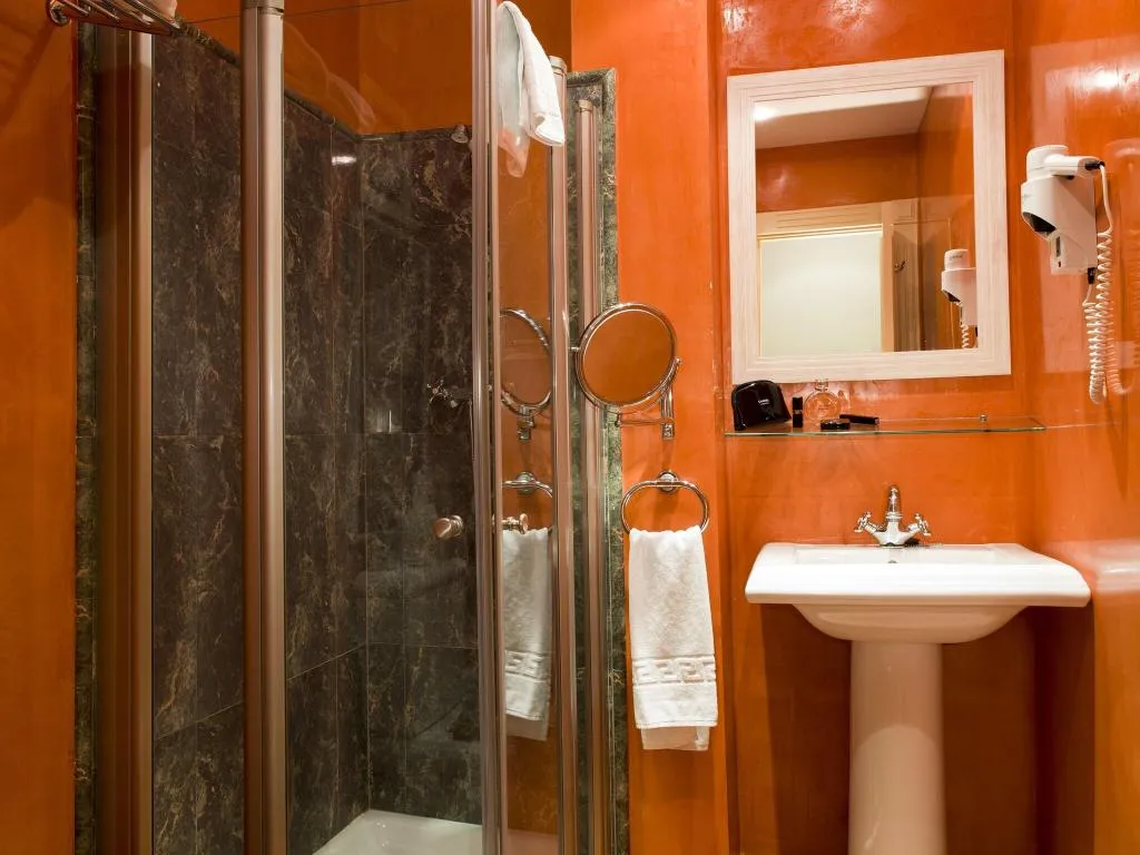 Room, Yit Vereda Real, Andalucia