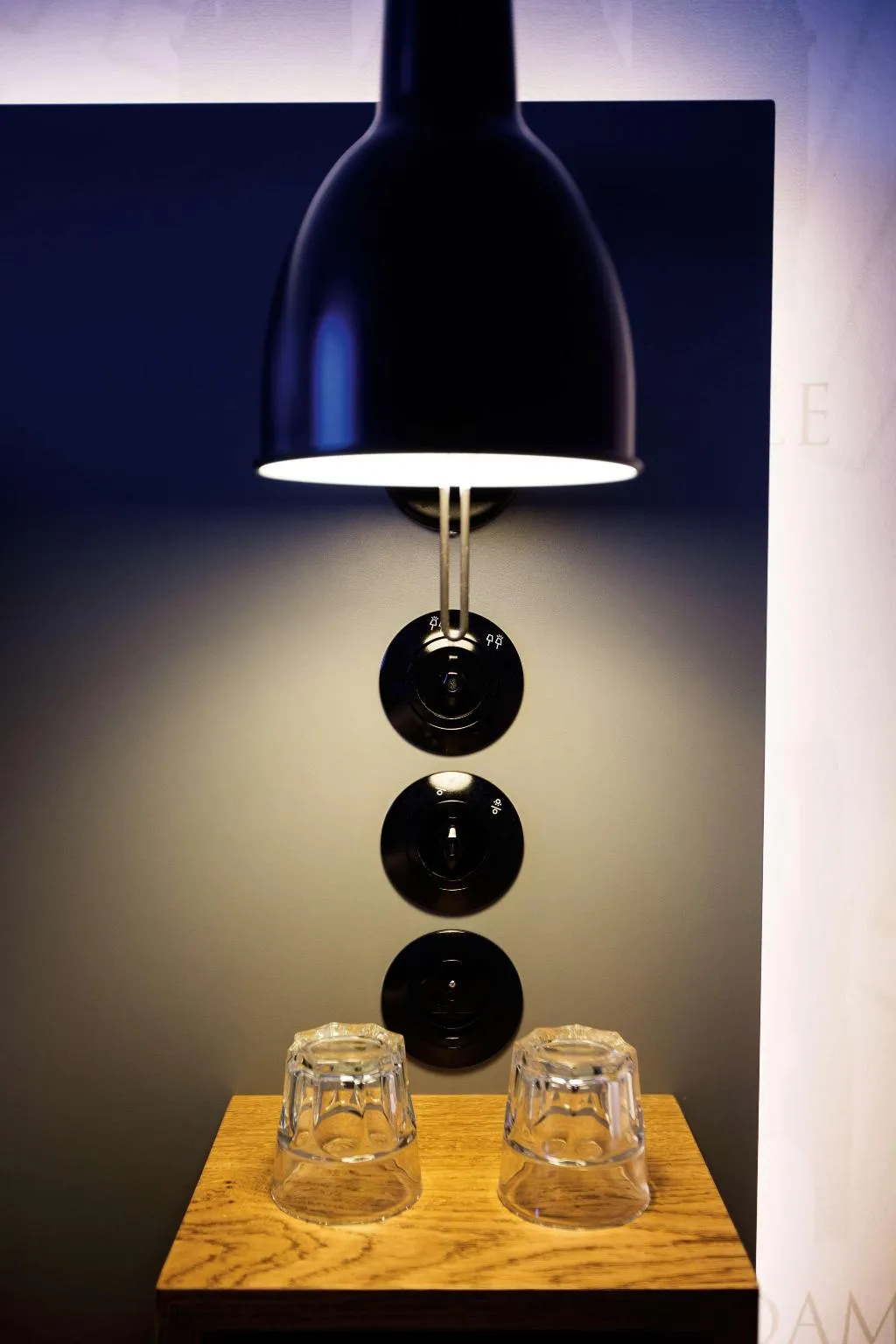 Room, Pulse 8, Prague