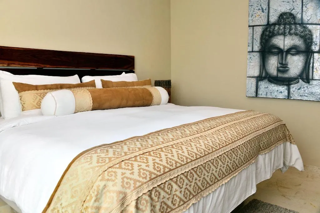 Room STANDARD Room, El Taj Ocean Front and Beachside Condo Hotel, Playa Del Carmen
