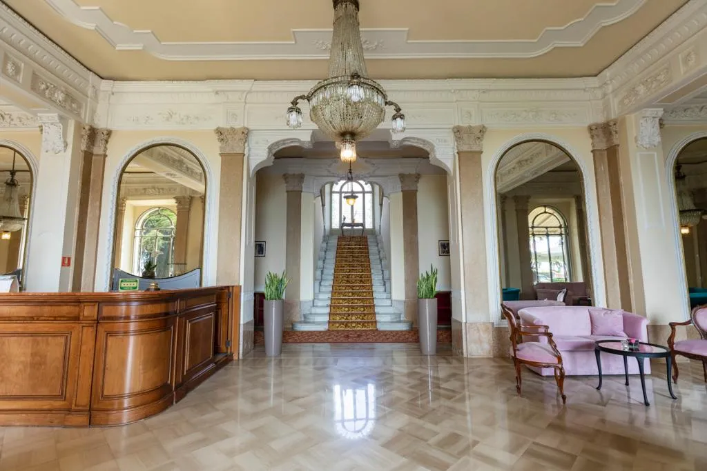 Lobby, Grand Hotel Victoria, Milan