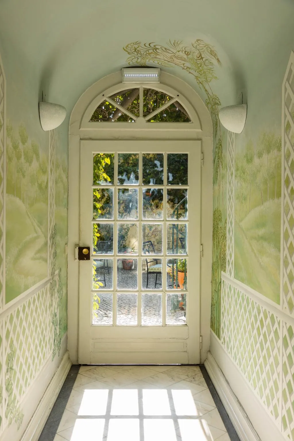 General view, As Janelas Verdes, Lisbon