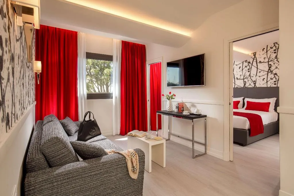 Room, American Palace Eur, Rome