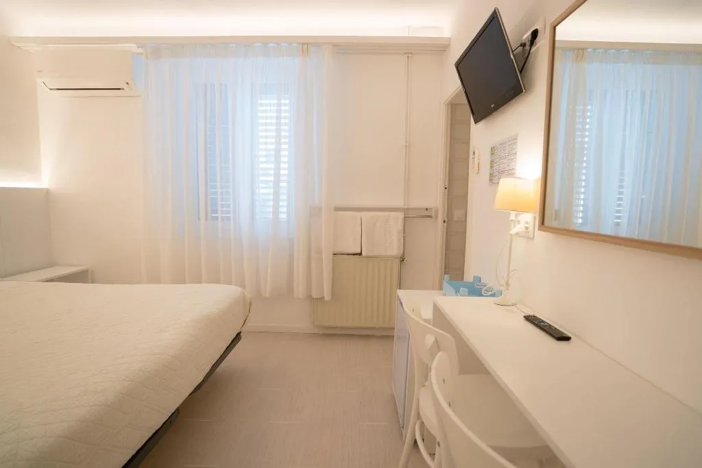 Room, Hostal Marina Cadaqués, Costa Brava