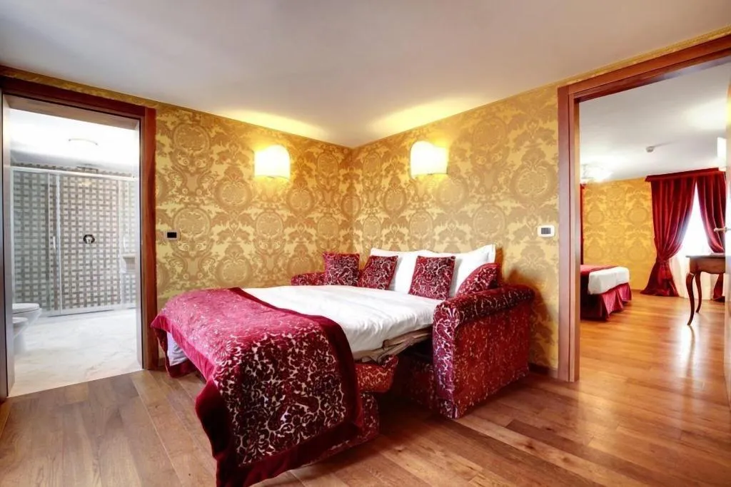 Room, Casanova, Venice
