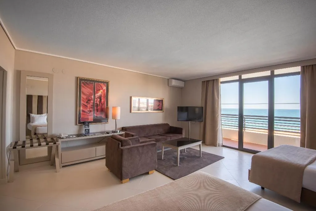 JUNIOR SUITE SEA VIEW Room, Vila Gale Ampalius, Algarve